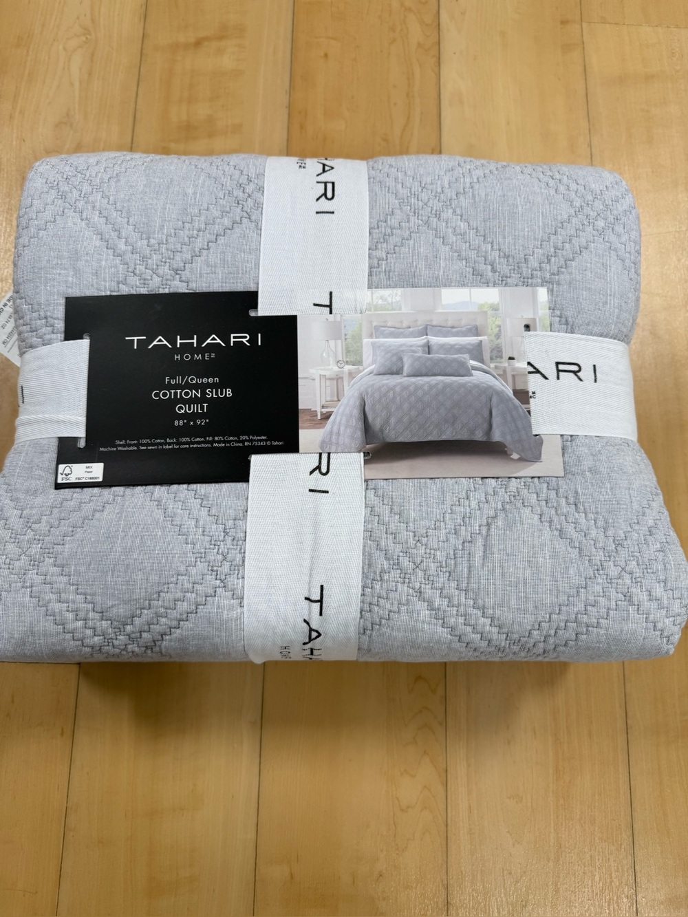 Tahari Quilted Cotton Slub Quilt in Light Gray
